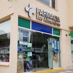 Farmacia Los Almendros (Farmacias en Merlo San Luis)