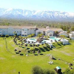 Howard Johnson Hotel Spa & Convention Center Merlo San Luis (Hoteles en Merlo San Luis)