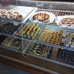 La Vienesa Panaderia Confiteria (Panaderias en Merlo San Luis)