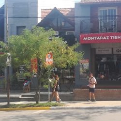 Montaraz Tienda De Montaña (Trekking en Merlo San Luis)