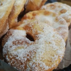 Santa Miga (Panaderias en Merlo San Luis)